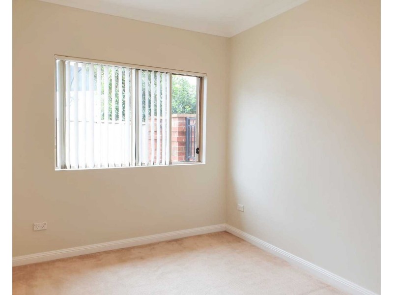 3/76 Kennedy Street, Picnic Point NSW 2213