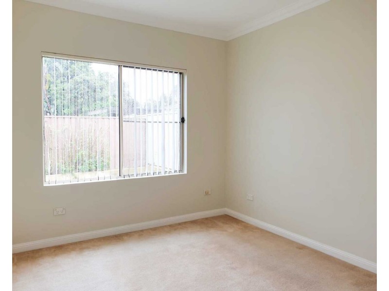 3/76 Kennedy Street, Picnic Point NSW 2213