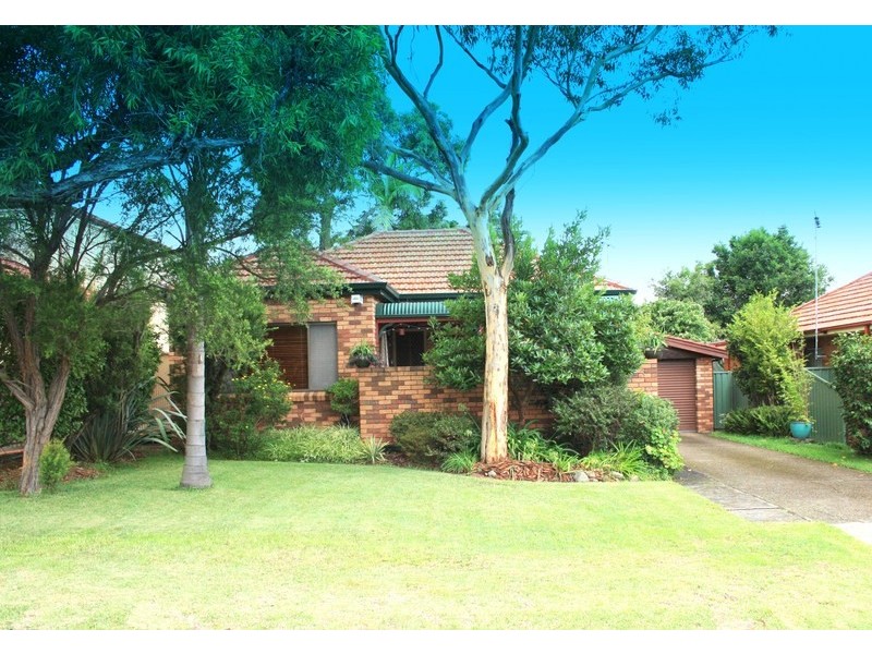 23 Donald Street, Picnic Point NSW 2213