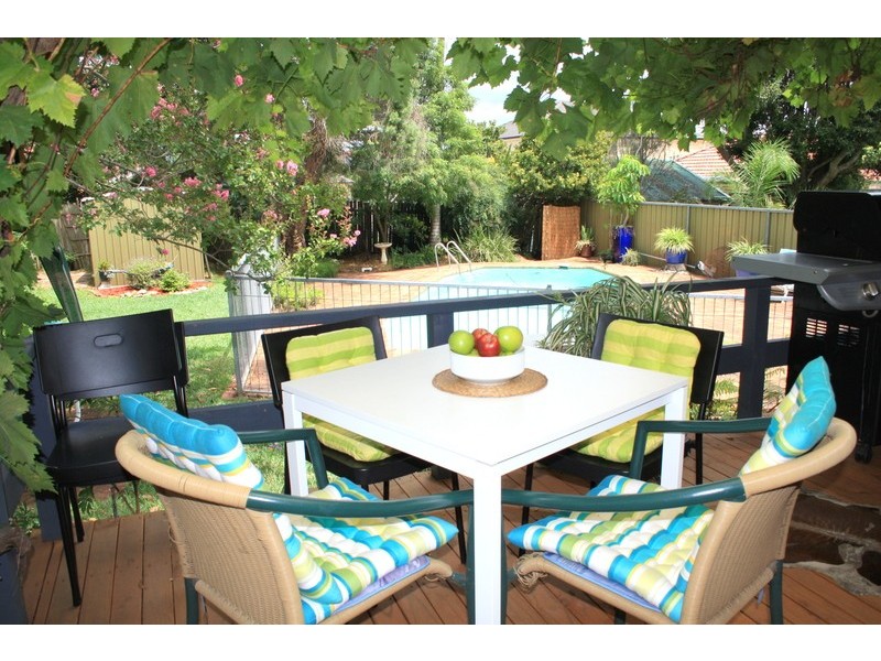 23 Donald Street, Picnic Point NSW 2213