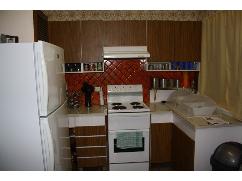 1 Drysdale Avenue, Picnic Point NSW 2213