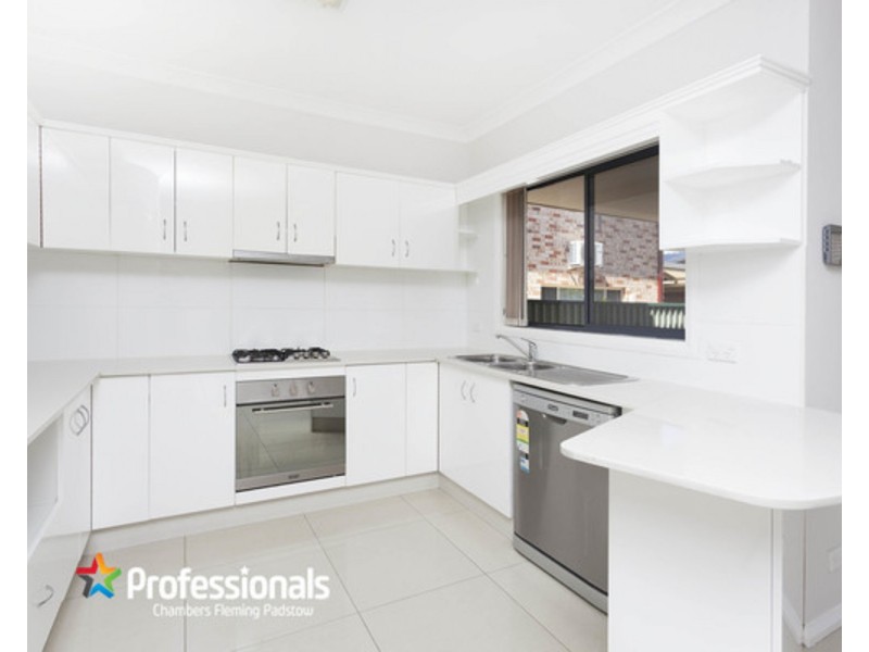 13 Sphinx Avenue, Padstow NSW 2211