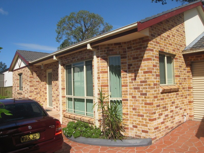 4/85 Weston Street, Padstow NSW 2211