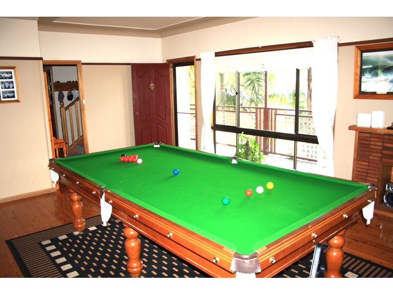 6 Fewtrell Avenue, Revesby Heights NSW 2212