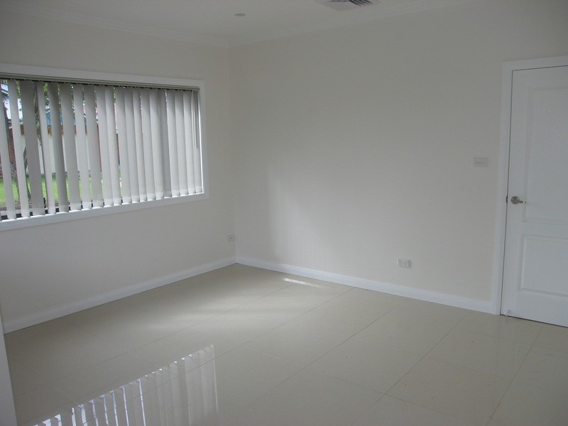 64 Austin Boulevard, Picnic Point NSW 2213