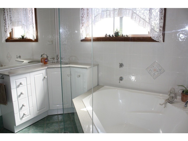 2 Oatley Place, Padstow Heights NSW 2211