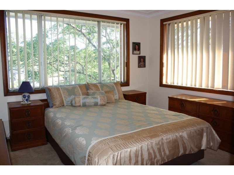 2 Oatley Place, Padstow Heights NSW 2211