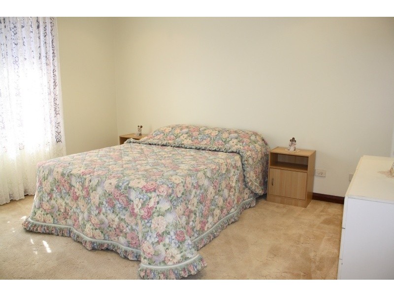 2 Oatley Place, Padstow Heights NSW 2211