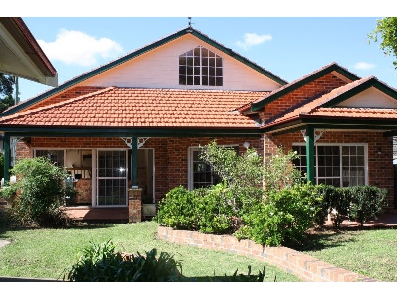 72 Park Road, East Hills NSW 2213