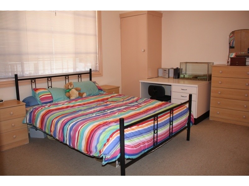 72 Park Road, East Hills NSW 2213