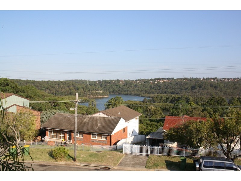 6 Fewtrell Avenue, Revesby Heights NSW 2212