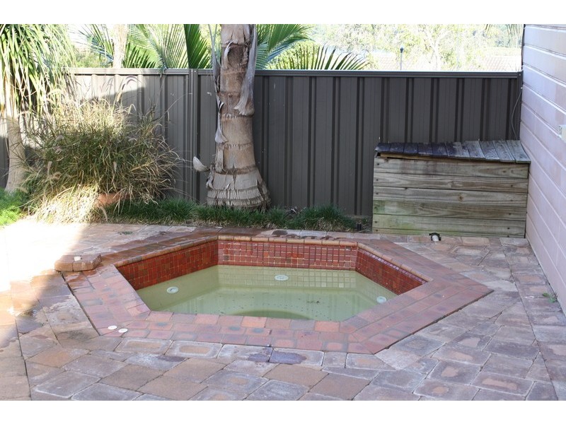 6 Fewtrell Avenue, Revesby Heights NSW 2212