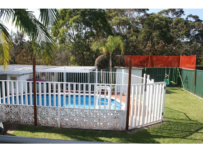 92 Thomas Street, Picnic Point NSW 2213