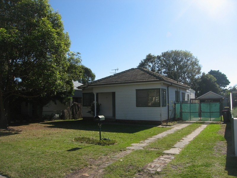 96 Villiers Road, Padstow Heights NSW 2211