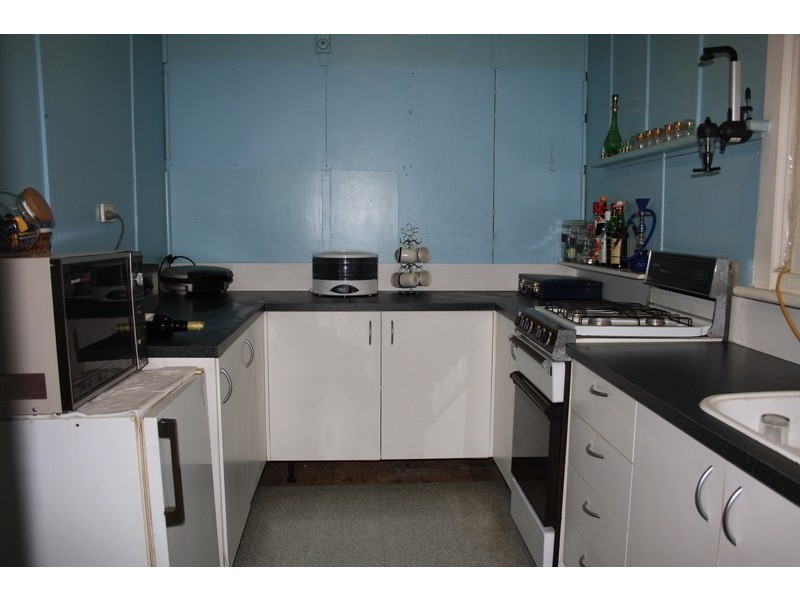 606 Henry Lawson Drive, East Hills NSW 2213