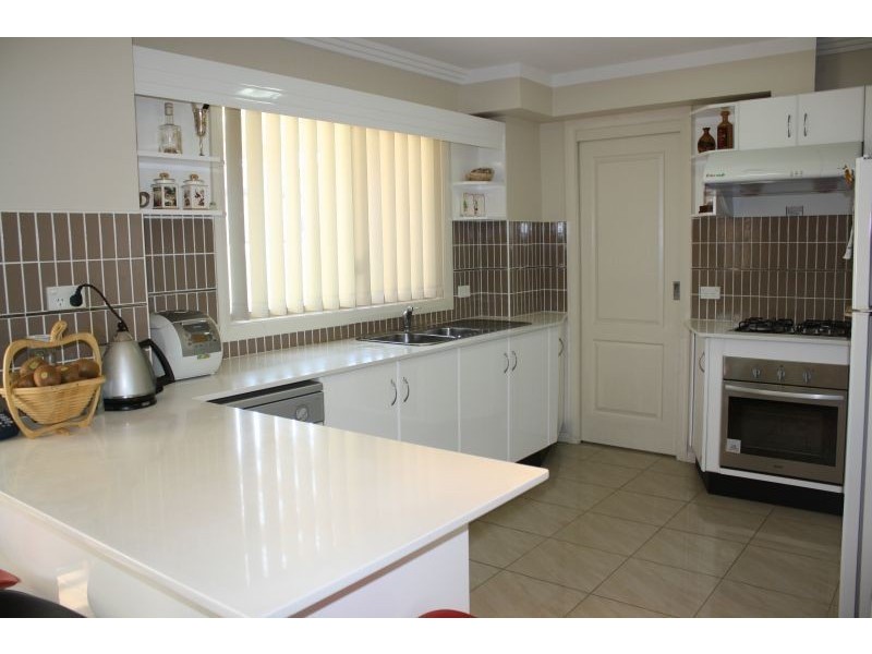 1A Broe Avenue, East Hills NSW 2213