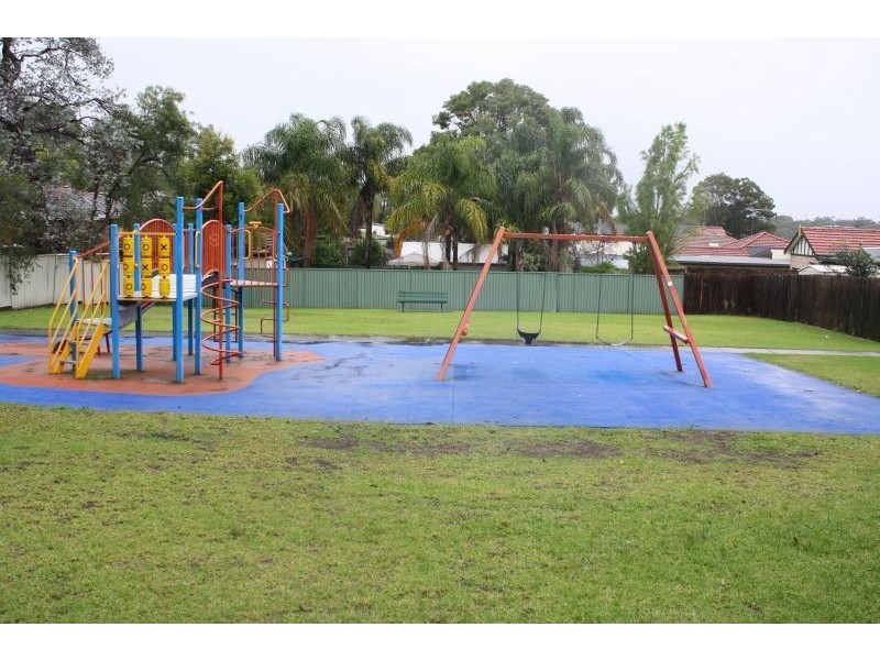 12 Austin Boulevard, Picnic Point NSW 2213