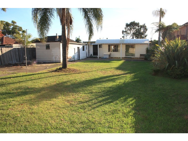 49 Chamberlain Road, Padstow NSW 2211