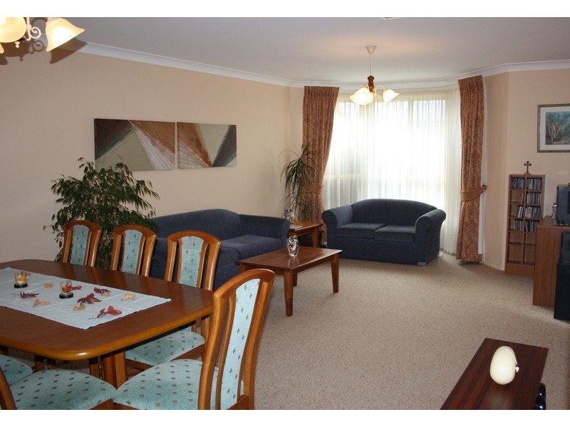 32 Nichols Avenue, Revesby NSW 2212