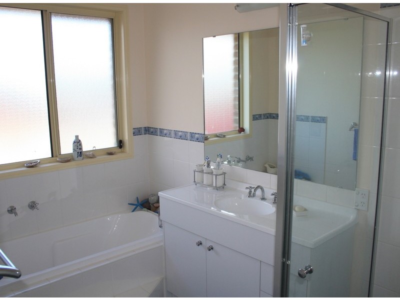 32 Nichols Avenue, Revesby NSW 2212