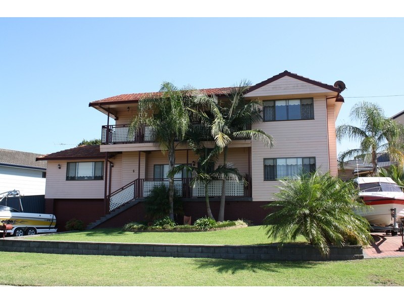 6 Fewtrell Avenue, Revesby Heights NSW 2212