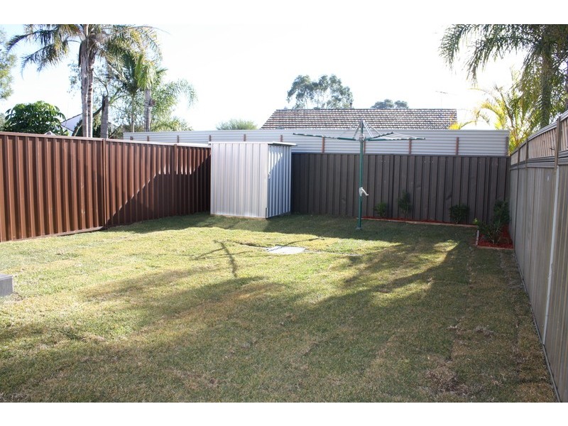 4a Penrose Avenue, East Hills NSW 2213