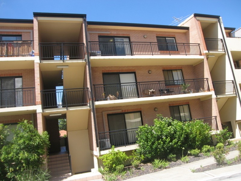 27/68 Davies Road, Padstow NSW 2211