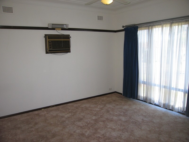 32 Presland Street, Revesby NSW 2212