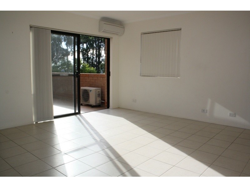 3/68 Davies Road, Padstow NSW 2211