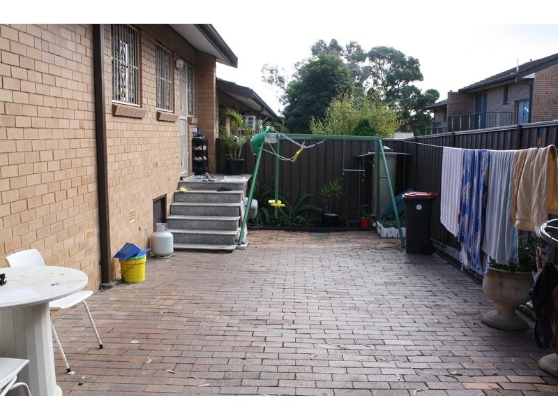 1/17 Doyle Road, Revesby NSW 2212