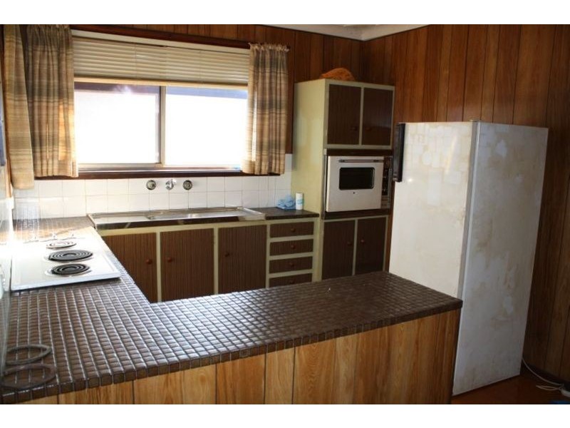 7 Chauvel Avenue, Milperra NSW 2214