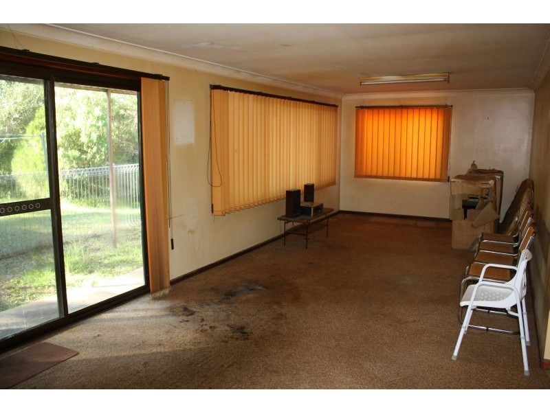 7 Chauvel Avenue, Milperra NSW 2214