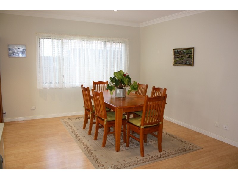 20a Harford Avenue, East Hills NSW 2213