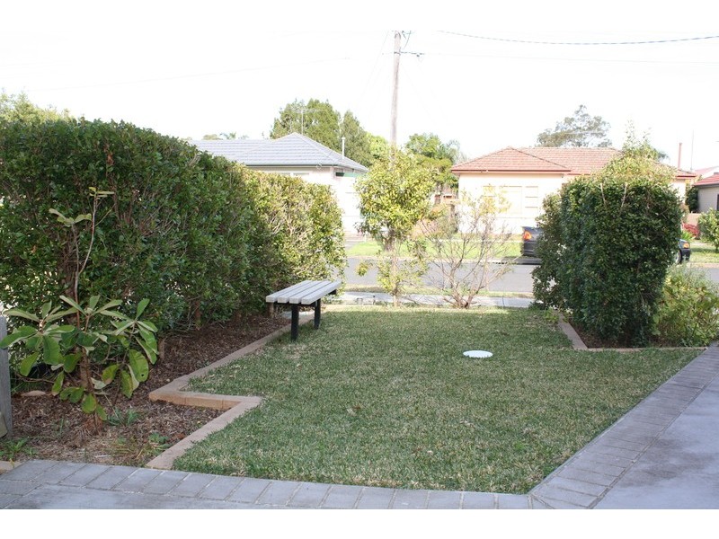 20a Harford Avenue, East Hills NSW 2213