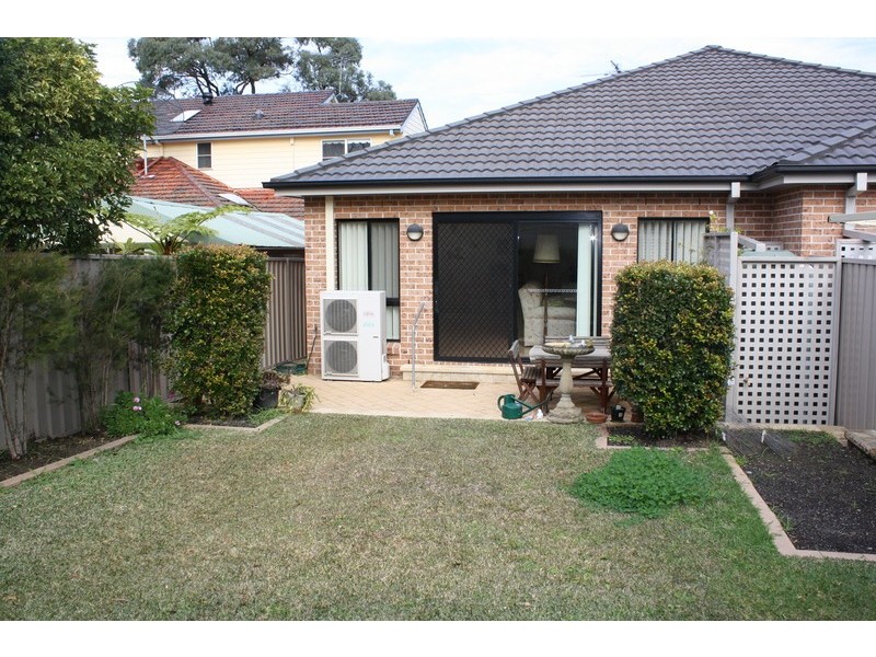 20a Harford Avenue, East Hills NSW 2213