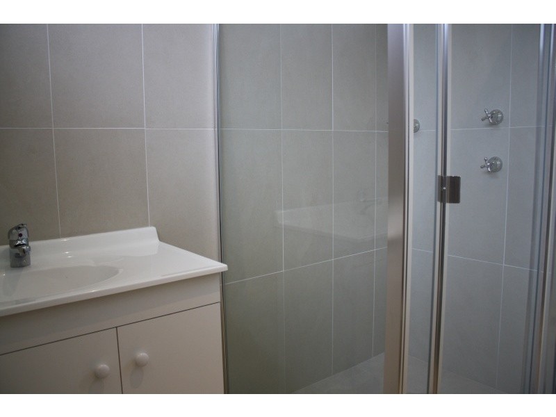 15 Rodgers Avenue, East Hills NSW 2213