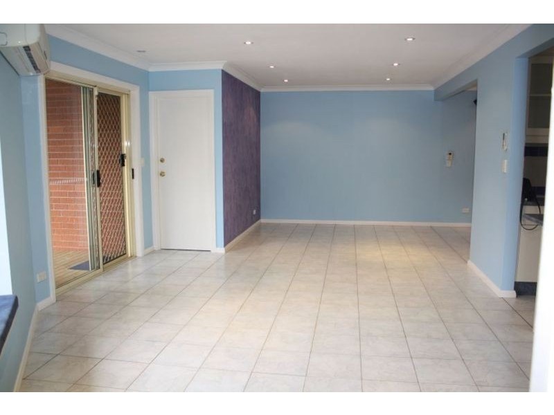 4 Horbling Avenue, Georges Hall NSW 2198