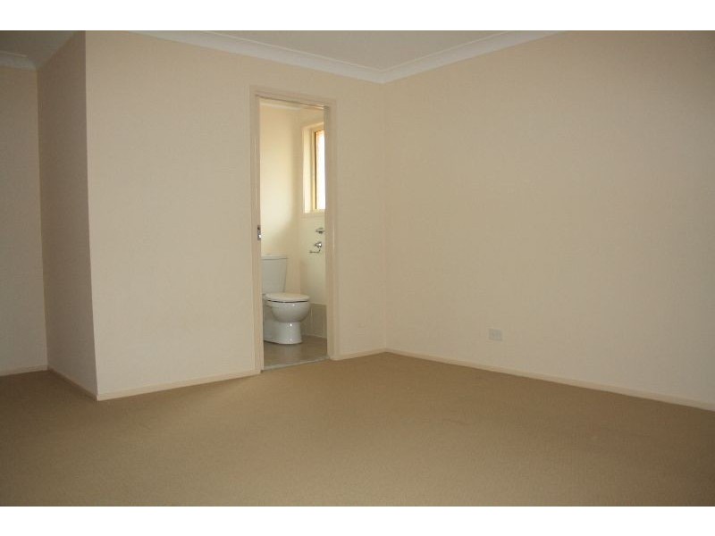 16 Dickenson Avenue, Panania NSW 2213