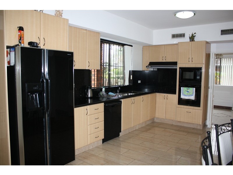 12 Weenamana Place, Padstow NSW 2211