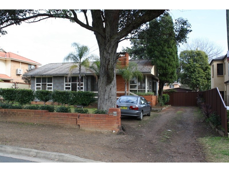 80 Kennedy Street, Picnic Point NSW 2213