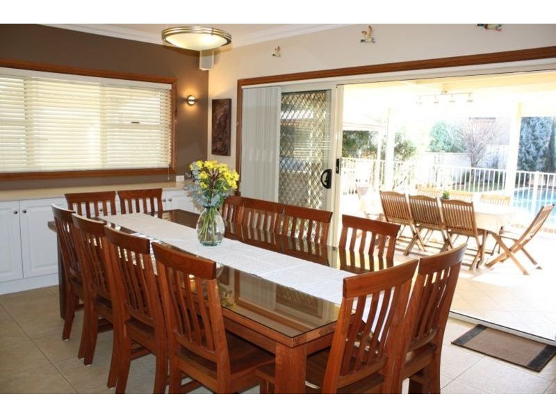 60 Burns Road, Picnic Point NSW 2213