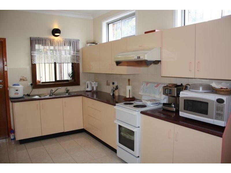 52 Mackenzie Street, Revesby NSW 2212