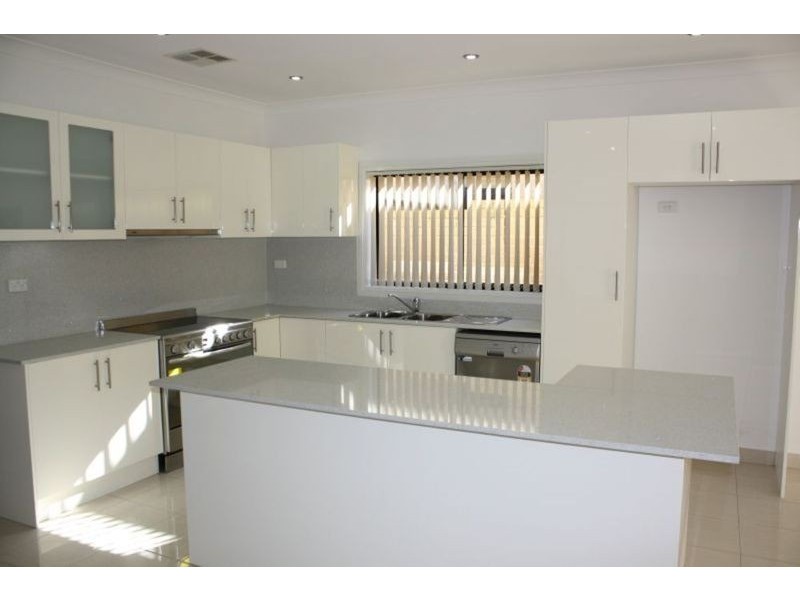 43 Picnic Point Road, Panania NSW 2213