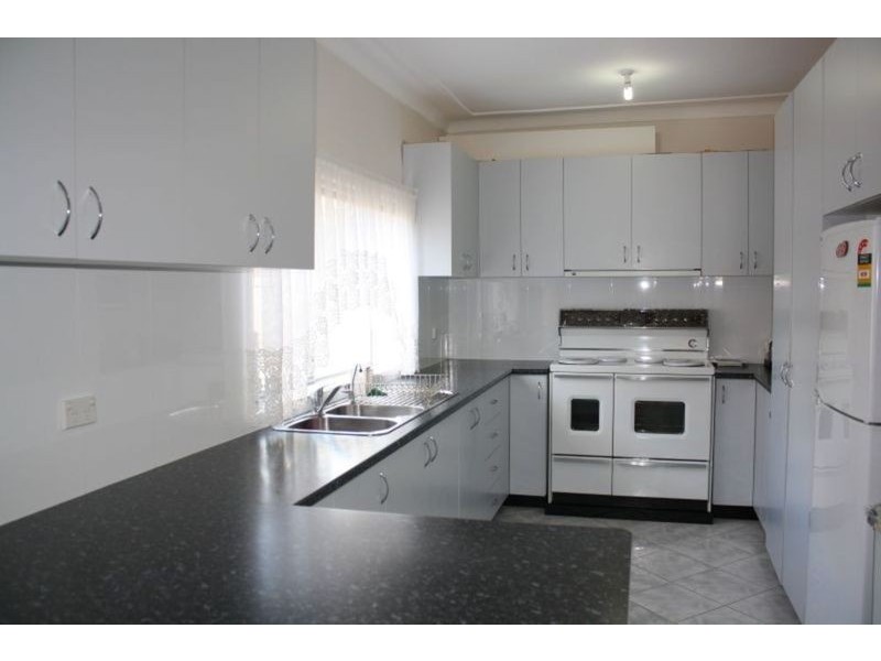 11 Bernard Road, Padstow Heights NSW 2211