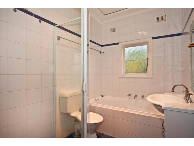 16 Nina Street, Revesby NSW 2212