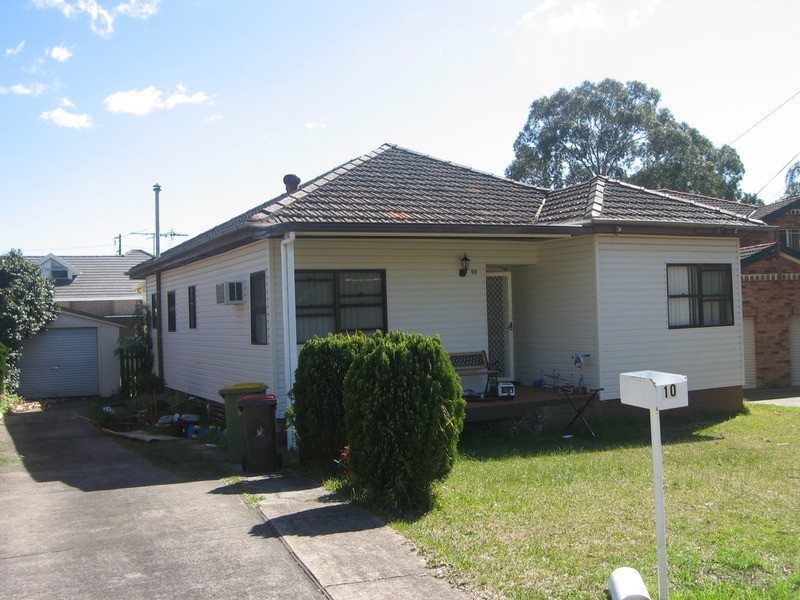 10 McEvoy Street, Padstow NSW 2211