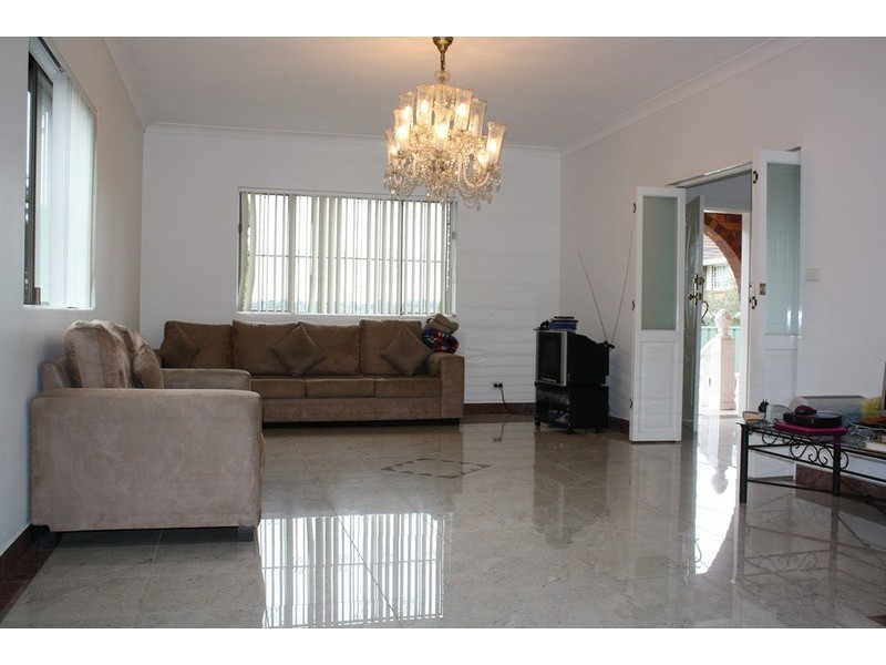 12 Weenamana Place, Padstow NSW 2211