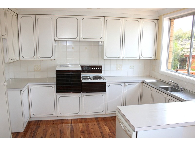 45 Flinders Road, Georges Hall NSW 2198