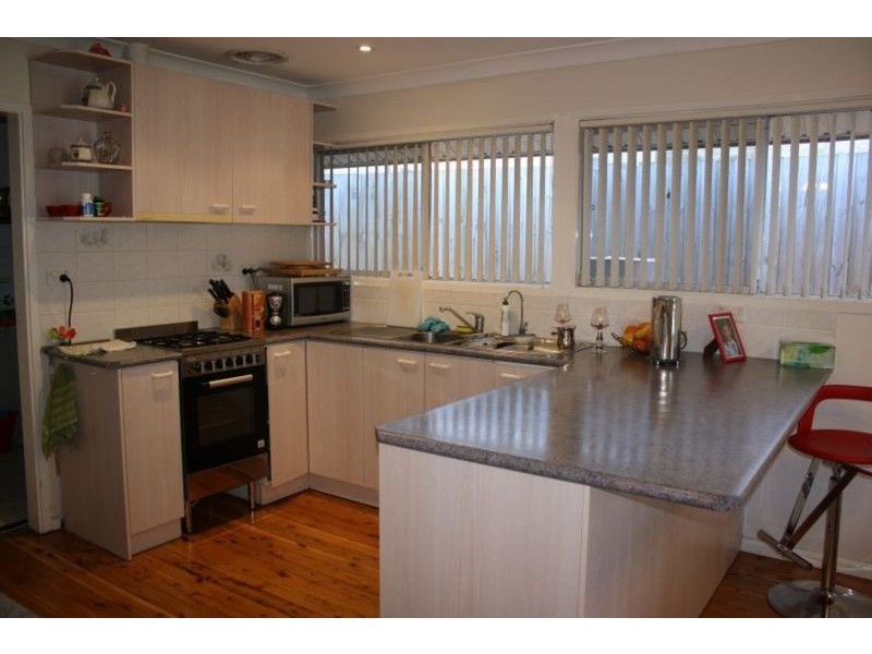 6 Hilltop Avenue, Padstow Heights NSW 2211