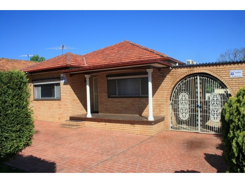 72 Queen Street, Revesby NSW 2212
